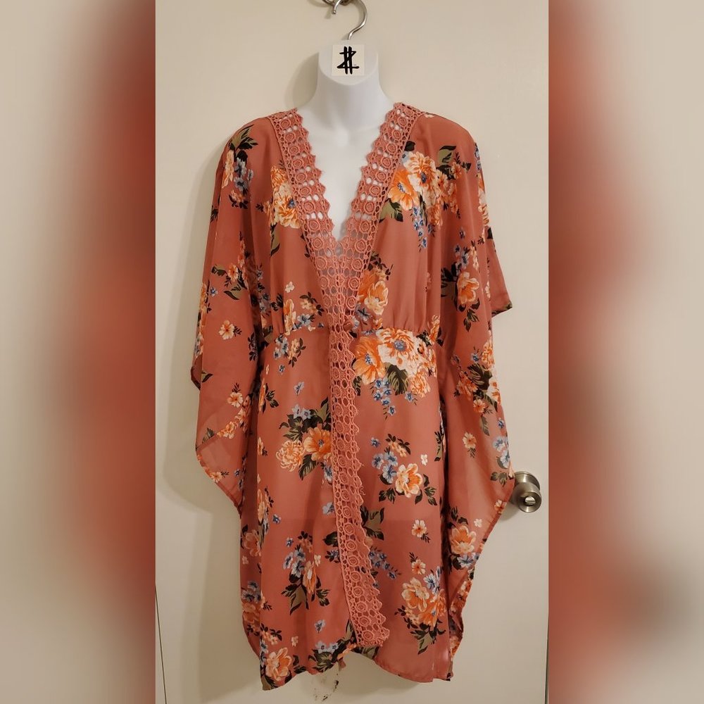 MPH Collection Kimono Floral Cover